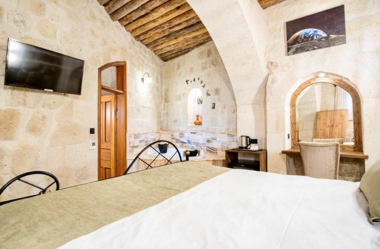 Uzay Cave Suite Hotel أوروغوبْ المظهر الخارجي الصورة
